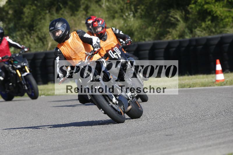 /Archiv-2025/17 17.05.2025 PROMAX ADR/Gruppe gruen/unklar